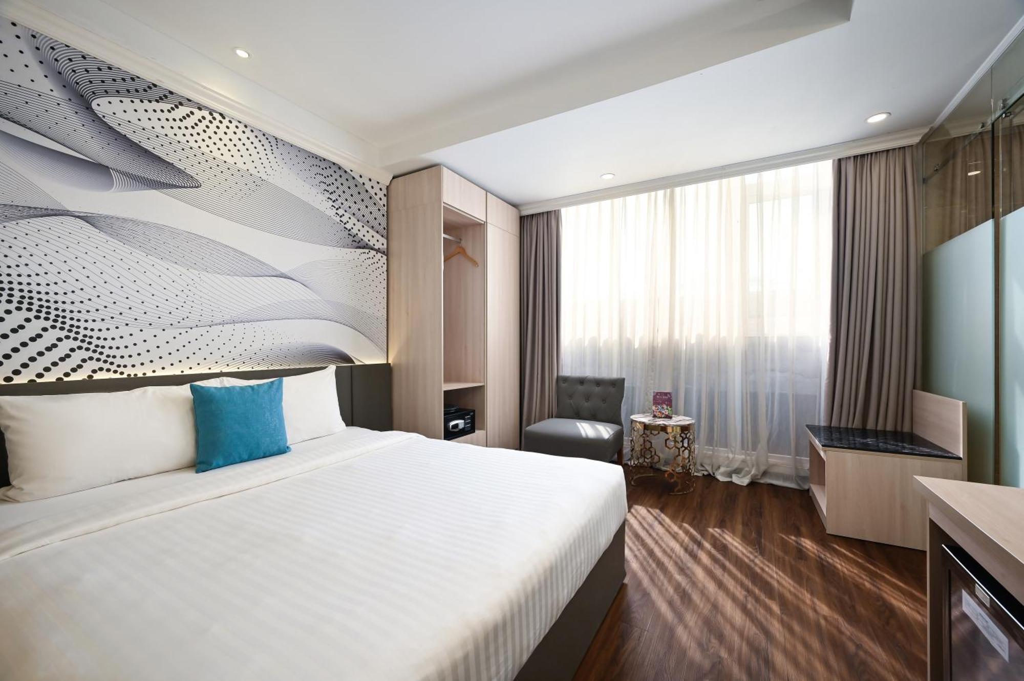 Cicilia City Hotel Saigon Center Хошимин Экстерьер фото